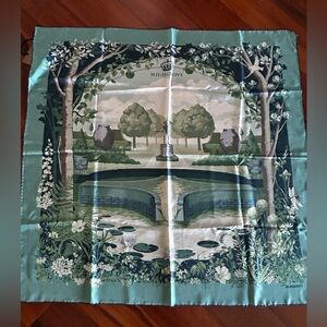 Gorgeous Burberry x Highgrove Silk Scarf - Brand New w/Tags
